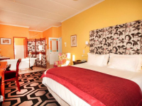 Karoo Art Hotel Bedroom 1