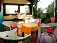 Karoo Art Hotel Garden Court1